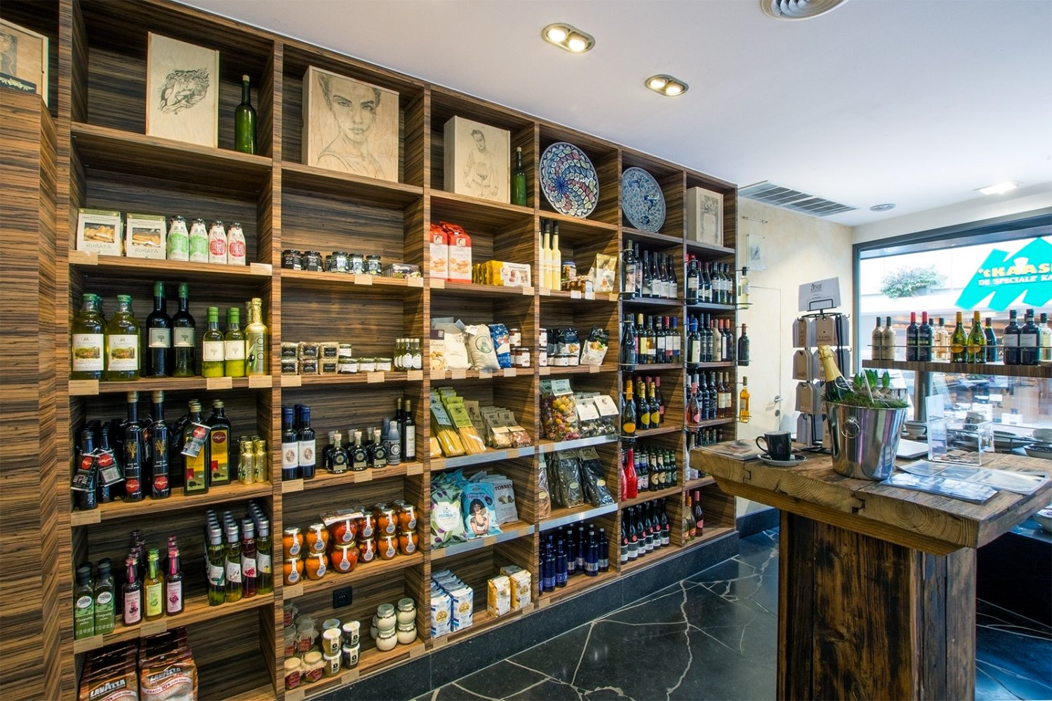 Delicato Zuid Europese Delicatessen Stappen & Shoppen Breda