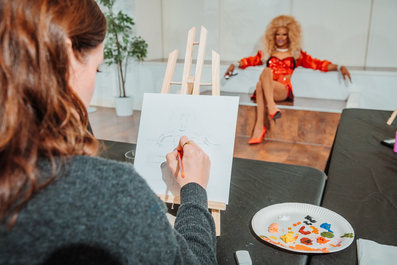 UNIEK UITJE Paint a Drag Queen Stappen & Shoppen Breda